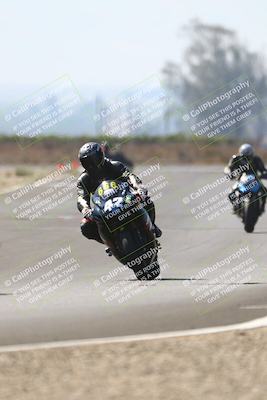 media/Sep-20-2025-TrackDaz (Sat) [[27f0cde673]]/B Group/220pm (Turn 9)/